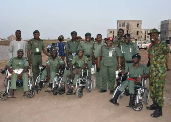 Nigerian Army Rewards 20 Wounded Soldiers with New Homes