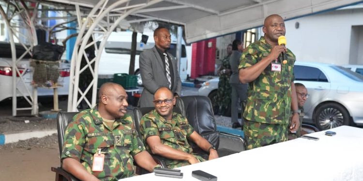 CDS Breaks Fast With Armed Forces Personnel, Emphasizes Unity 