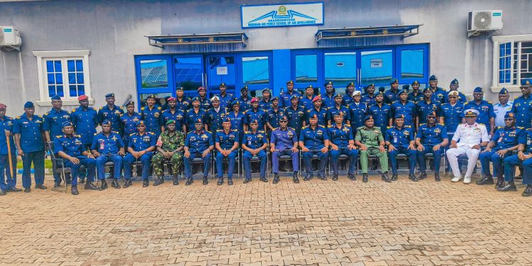 CAS Tasks Graduating Intelligence Officers on Strategic Foresight, Operational Resilience