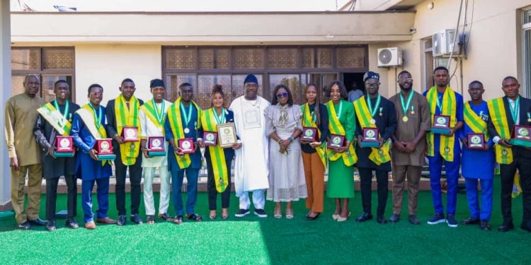 FG Urges Nigerian Youths to Participate in Voter Registration, Pledges Support for Empowerment and Inclusion