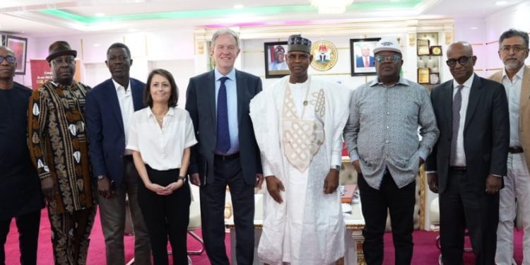 Minister of Works engages World Bank on strengthening Nigeria’s road infrastructure