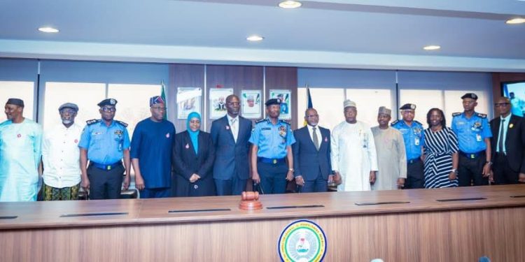 IGP hosts SEC DG in Abuja, seeks stronger inter-agency collaboration to protect Nigeria’s financial system