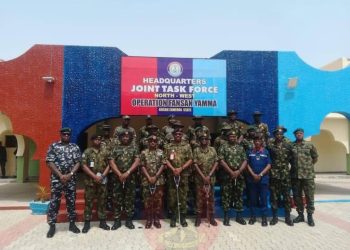 Chief of Defence Communications assesses operational communication at Fansan Yamma headquarters