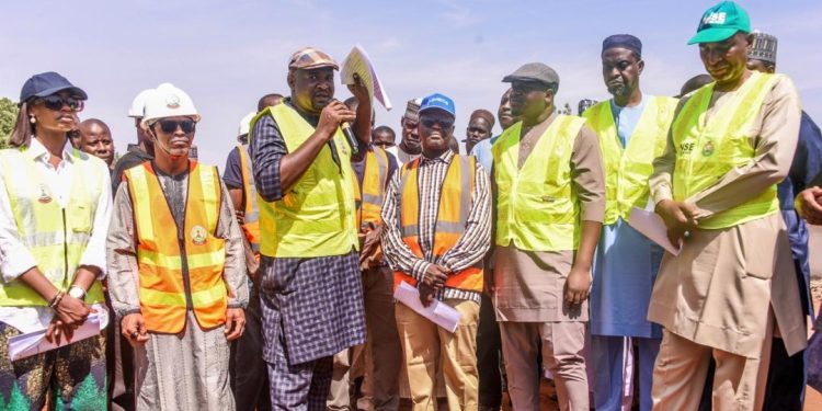 Federal Government advances Maiduguri–Monguno road rehabilitation amid security constraints