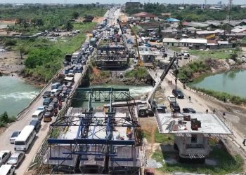 Umahi warns against tanker parking on roads, flags threat to N230bn Aleto Bridge project