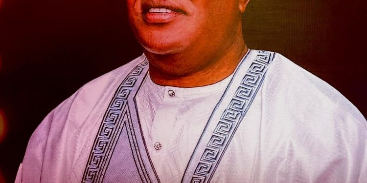 Umahi receives Silverbird extraordinary personality award, dedicates honour to President Tinubu