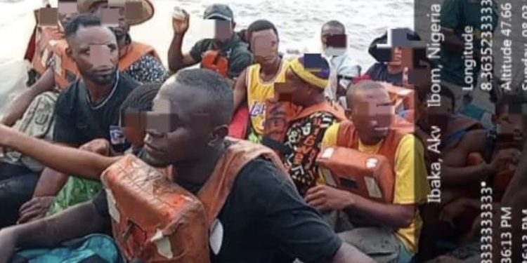 Swift naval response disrupts suspected sea robbery, saves 16 travellers on Ibaka–Calabar waterway