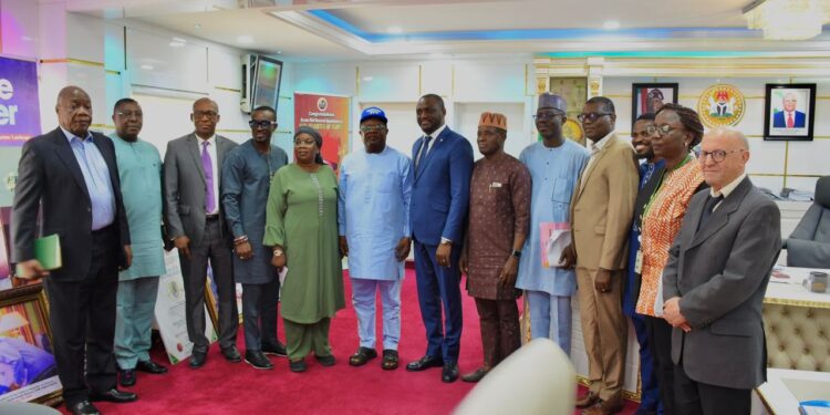 FG Reaffirms Commitment to 1,028km Lagos–Abidjan Corridor, Flags Design Issues for Nigeria Section