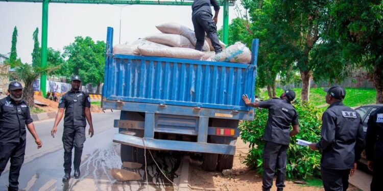 Police Smash Rail Vandalism Ring, Recover ₦400m Assets, Reject ₦100m Bribe