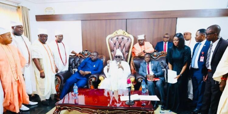 Oba Akiolu Backs EFCC Anti-Corruption Drive, Pledges Full Traditional Support in Lagos