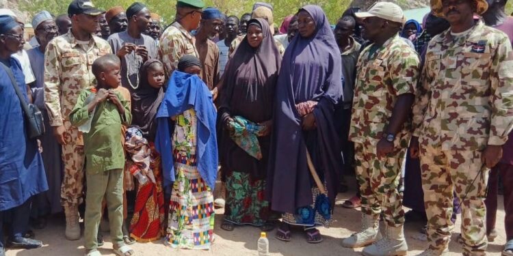 Troops Of OPHK Tighten Grip On Terrorists, Rescue Abductees In Coordinated Raids
