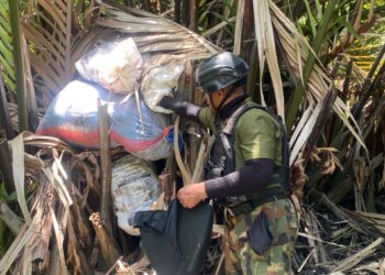 Nigerian Navy Hands Over Suspected Militant Collaborator To DSS As Operations Intensify In Cross River Waterways