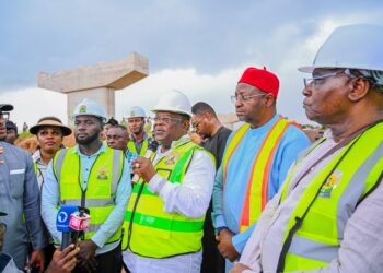 Umahi Tours Ebonyi Projects, Hails Tinubu’s Infrastructure Drive As Southeast Shows Support