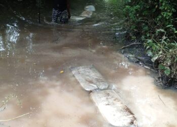 Nigerian Navy Cracks Down On Oil Thieves, Recovers Over 92,000 Litres Of Stolen AGO