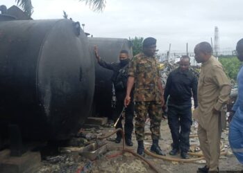 Nigerian Navy Cracks Down on Illegal Petroleum Trade, Recovers 13,000 Litres of Suspected AGO