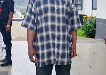 Nigerian Navy Busts Alleged Vehicle Theft Syndicate, Hands Suspect to Police in Abuja