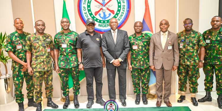 Nigeria, US Explore Expanded Defence Collaboration on Technology and Regional Security