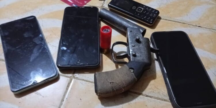 Ondo Police Neutralise Two Suspected Kidnappers in Gun Battle, Recover Firearm