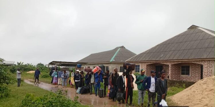 Troops Arrest 24 Foreign Nationals in Lagos Hideout, Hand Over Suspects to Immigration