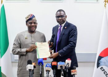 EFCC Hands Over Forfeited Items Worth Billions to Education Ministry, Says Proceeds of Crime Must Benefit Nigerians