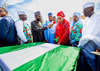 First Lady Commissions Tinubu Academy, Modern Clinic, Launches National Food Bank Programme in Jigawa