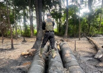 Illegal Refining: Navy Disrupts Three Sites, Recovers 103,000 Litres In Rivers