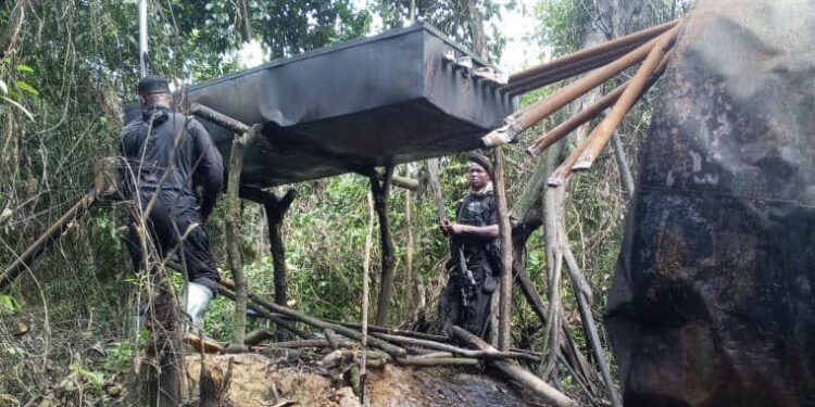 Navy Targets Oil Theft Infrastructure, Discovers 99,000 Litres Of Suspected Stolen Products