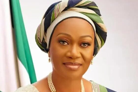 Defence Minister Celebrates First Lady On Her Birthday, Praises Support For Vulnerable Nigerians