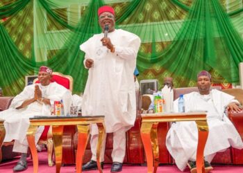 Umahi Urges Nigerians To Back Tinubu’s Second-Term Bid, Cites Infrastructure Reforms