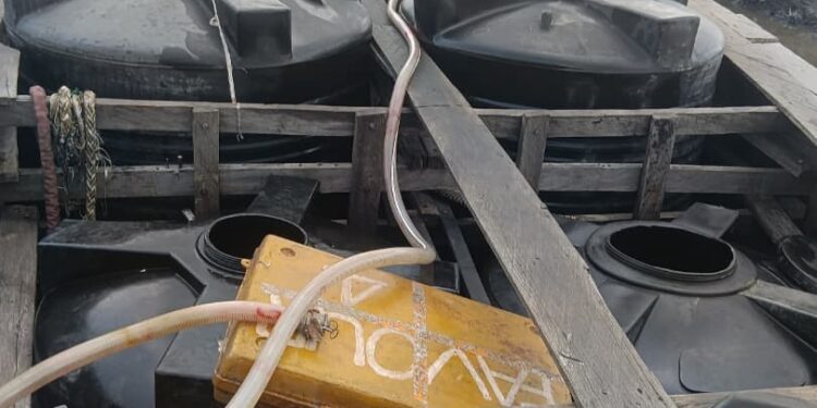 Navy Intensifies Anti-Oil Theft Operations, Seizes Three Vessels In Delta