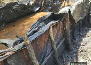 Navy Uncovers 12 Dugout Pits Containing Suspected Stolen Crude, Illegal AGO In Rivers